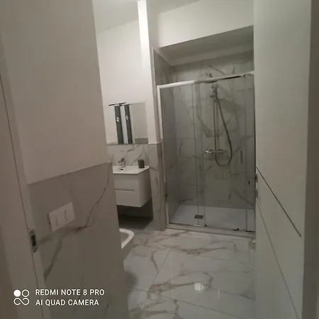 Apartman Esmeralda *