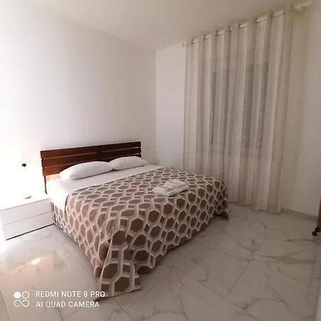 Esmeralda Apartment Trino