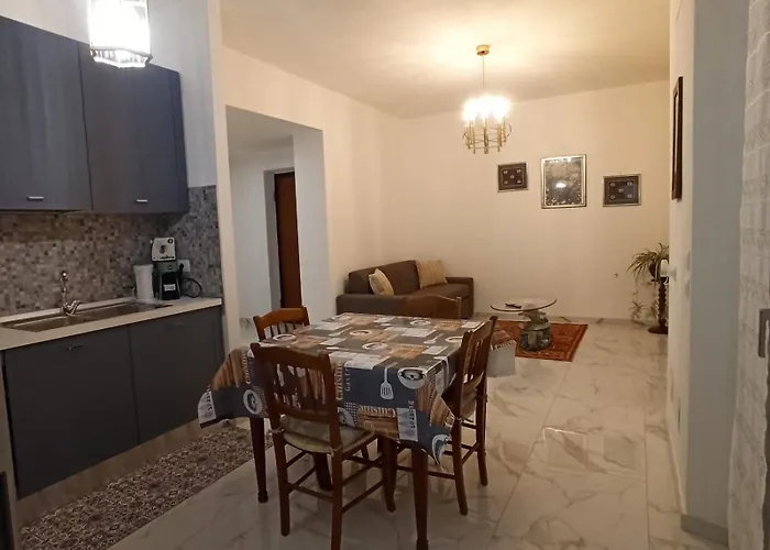 Esmeralda Appartement Trino